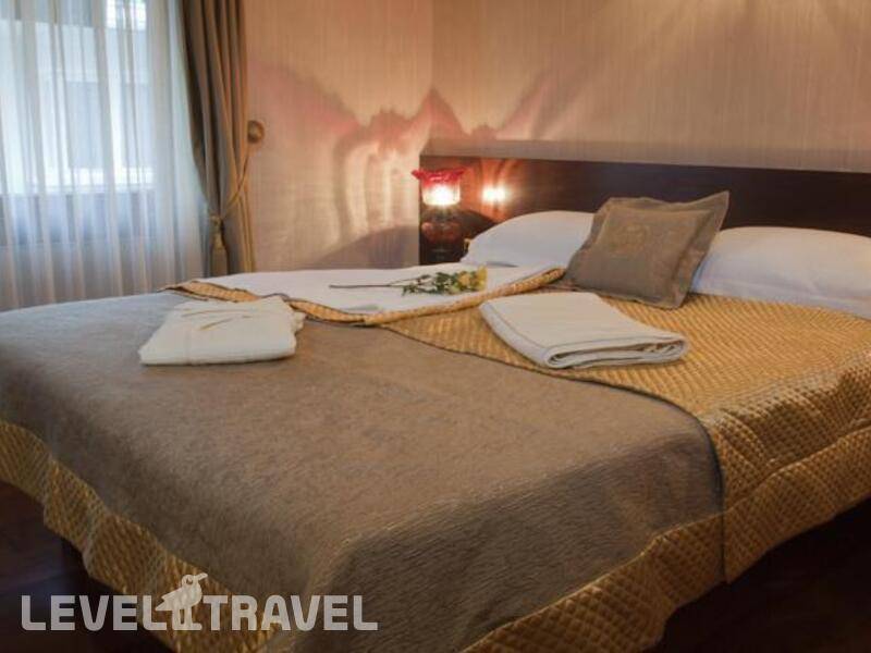 Фотография Burckin Suites Hotel