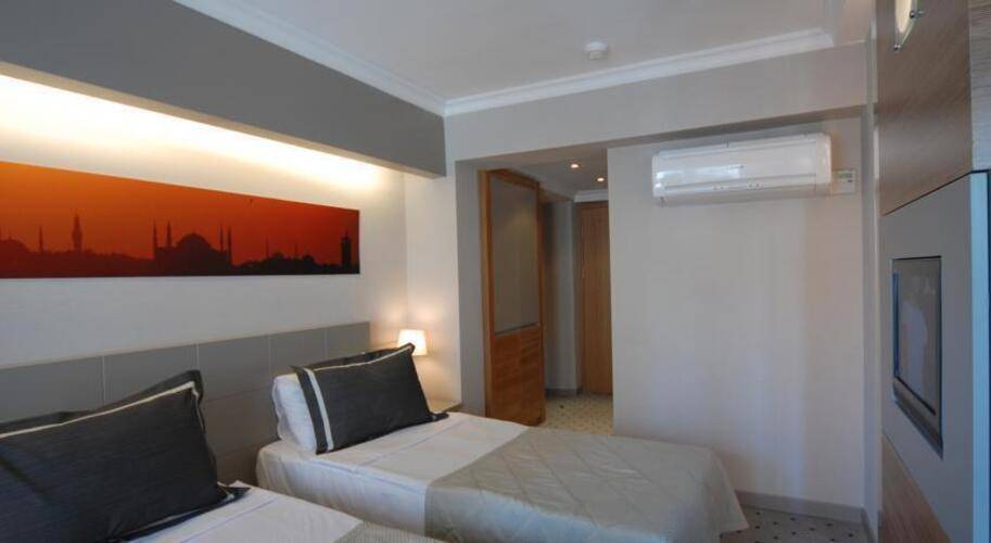 Klas Hotel