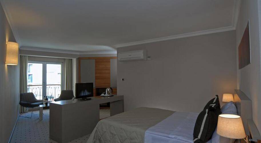 Klas Hotel