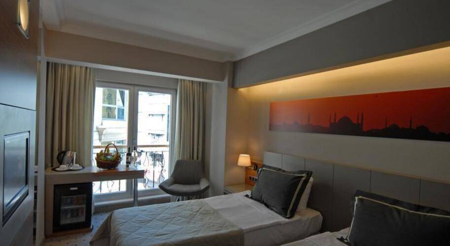 Klas Hotel