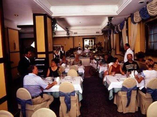 Grand Ons Hotel