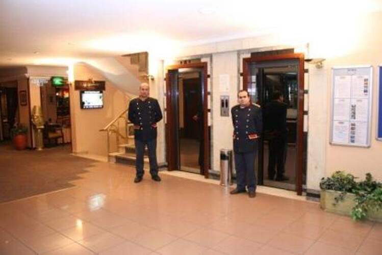 Grand Ons Hotel