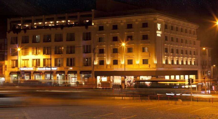 Victory Hotel & Spa