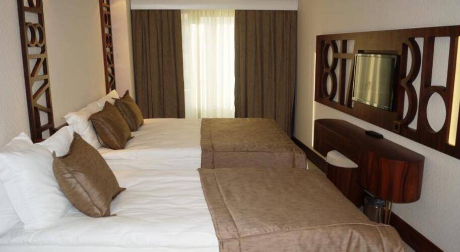 Victory Hotel & Spa
