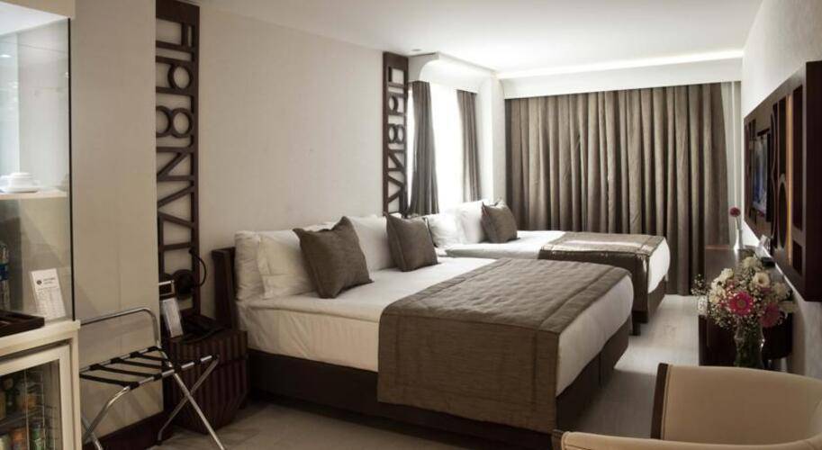 Victory Hotel & Spa