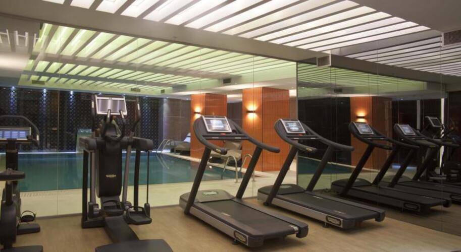 Victory Hotel & Spa