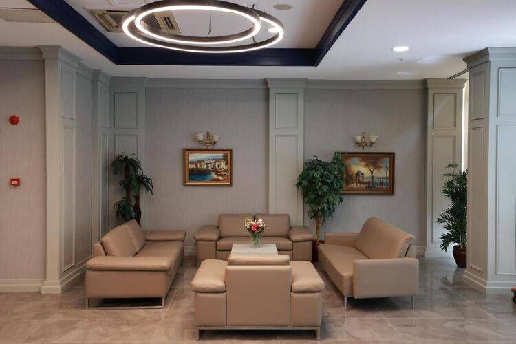 Nova Plaza Orion Hotel (Ex.Golden Park Hotel)