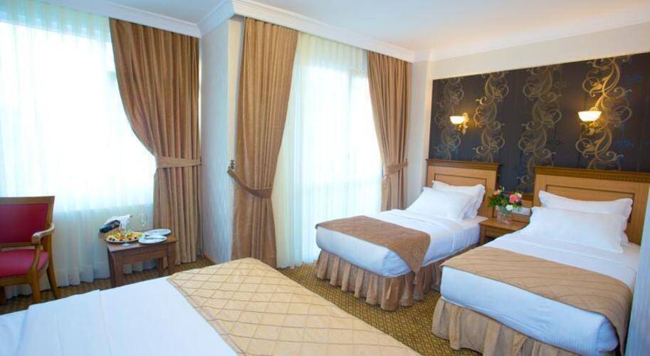 Grand Unal Hotel