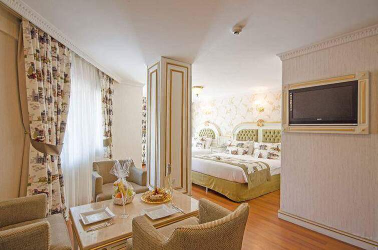 Arden City Hotel