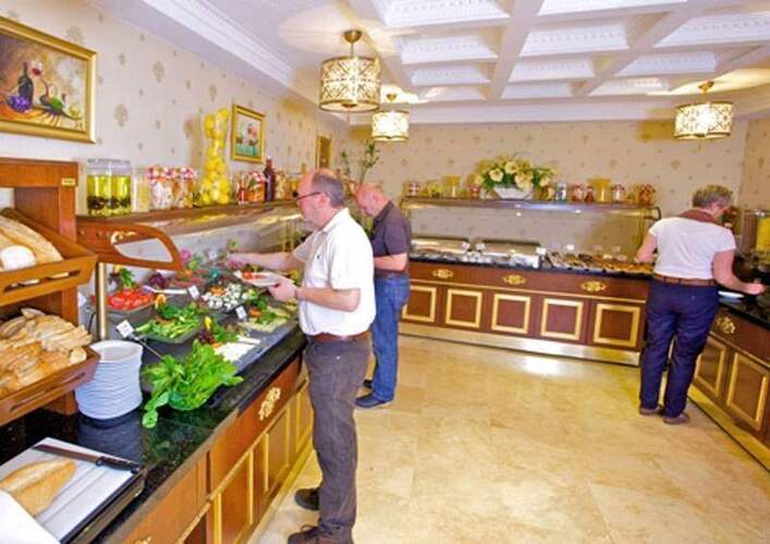 Arden City Hotel