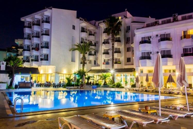 Sonnen Hotel (Ex. Sun Maris Beach)