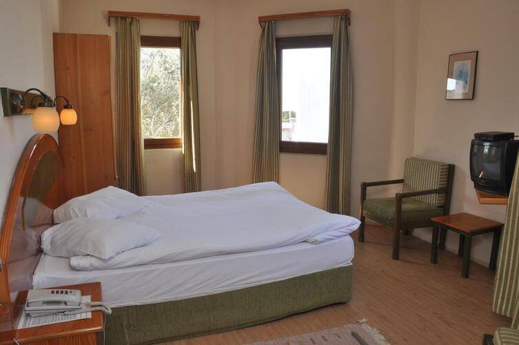 Eden Hotel