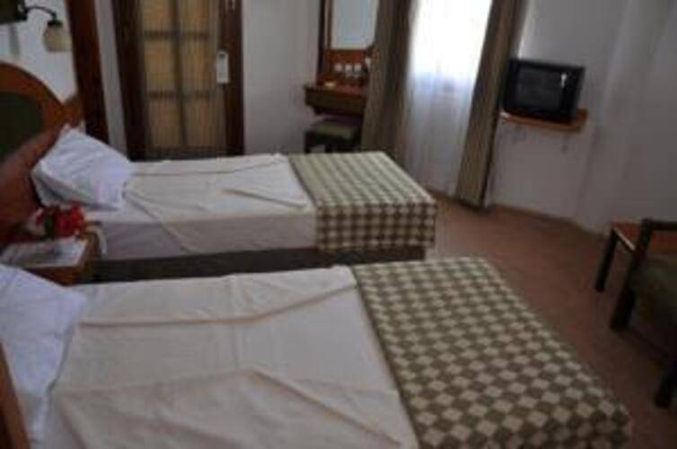 Eden Hotel