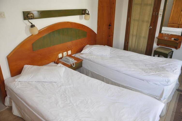 Eden Hotel