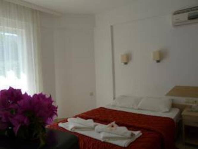 Viras Hotel