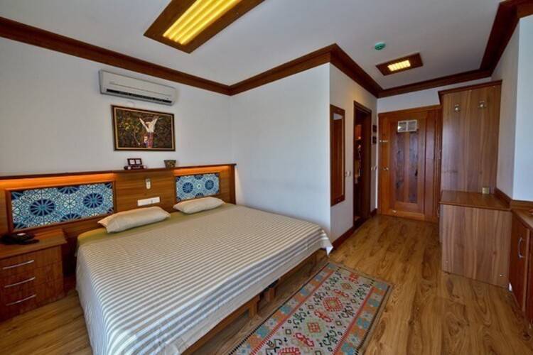 Azmakhan Hotel