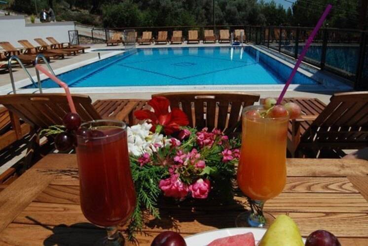 Azmakhan Hotel