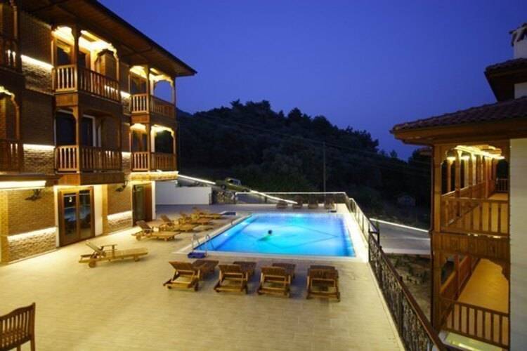 Azmakhan Hotel