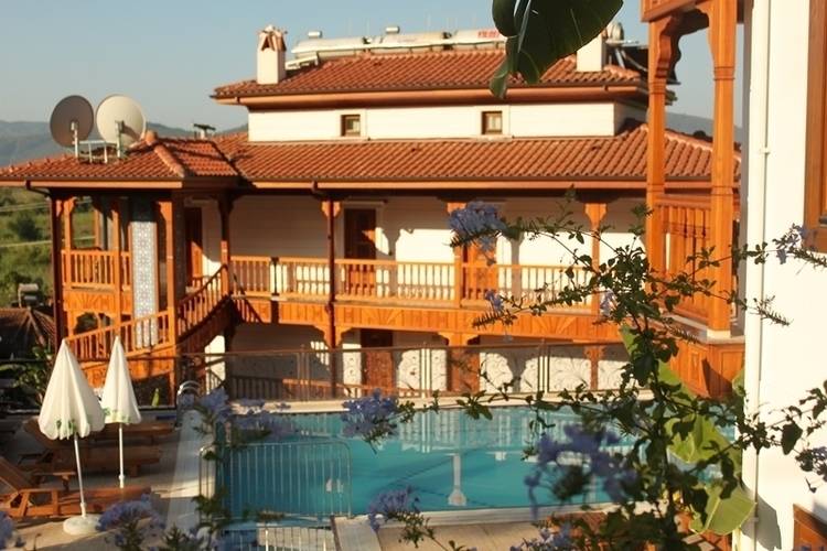 Azmakhan Hotel