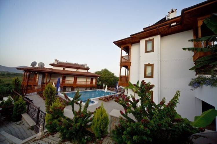 Azmakhan Hotel