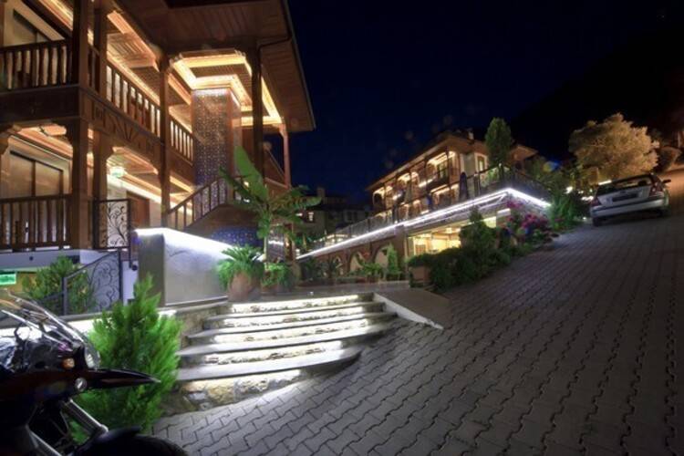 Azmakhan Hotel