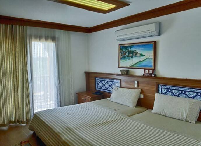 Azmakhan Hotel