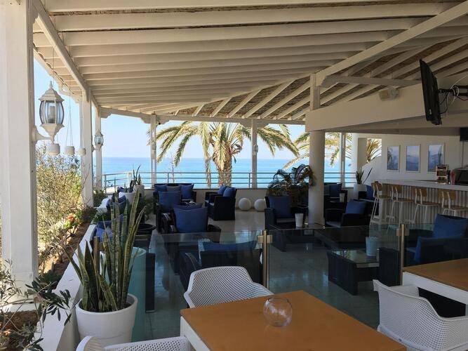 Vrachia Beach Hotel & Suites (Adults Only 16+)