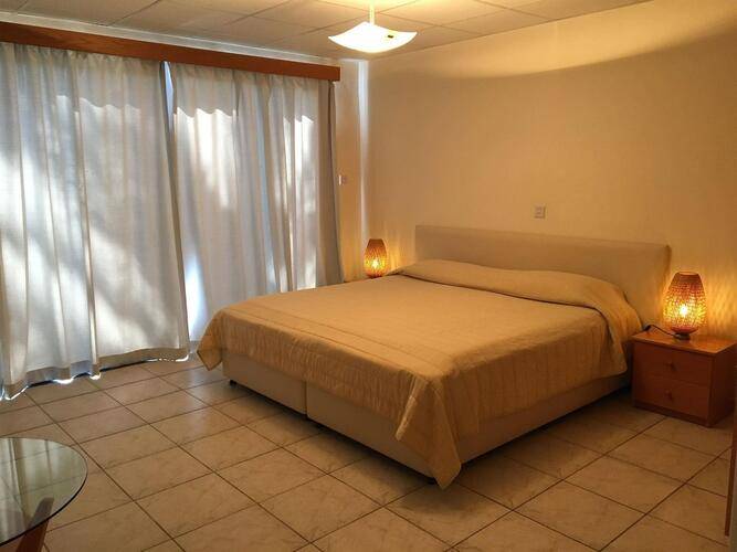 Vrachia Beach Hotel & Suites (Adults Only 16+)