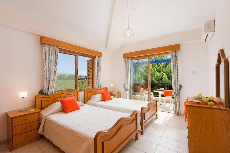 Panareti Coral Bay Hotel Apts
