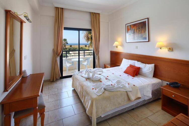 Panareti Coral Bay Hotel Apts