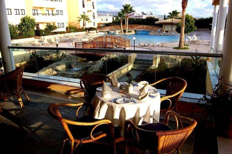 Panareti Coral Bay Hotel Apts