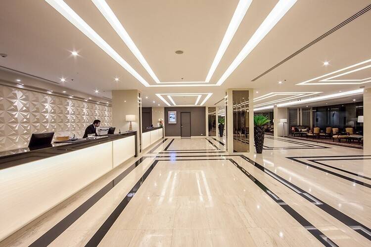 Mandarin Hotel