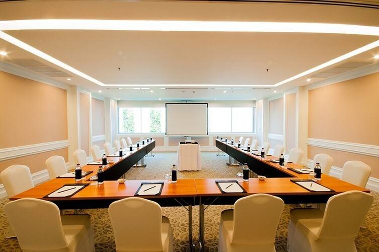 Mandarin Hotel