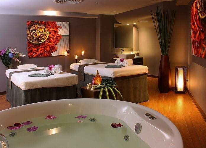 Mandarin Hotel