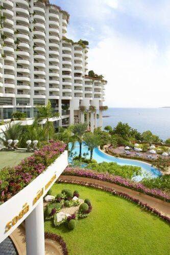 Royal Cliff Grand & Spa