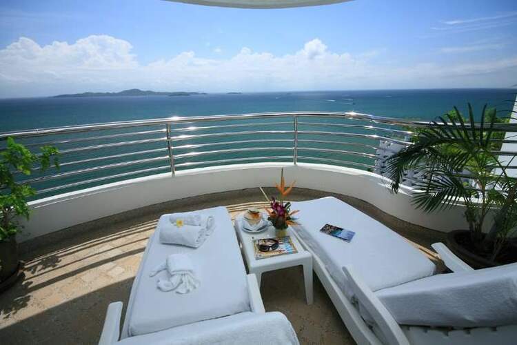 Royal Cliff Grand & Spa