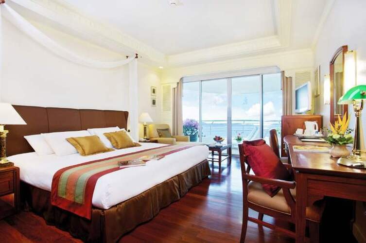 Royal Cliff Grand & Spa