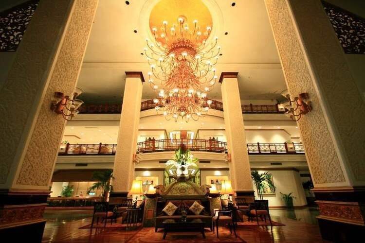 Royal Cliff Grand & Spa