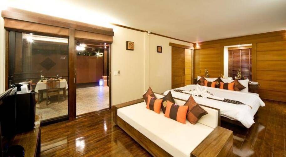 Korsiri Villas