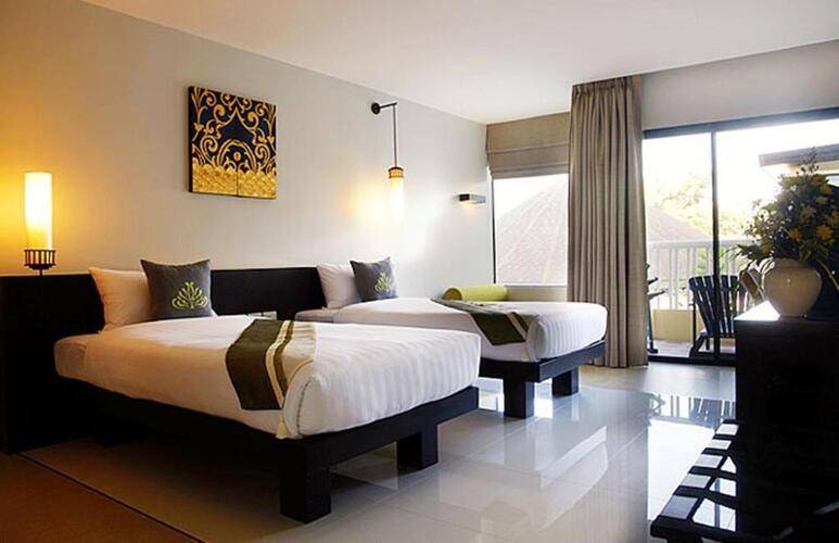 Palmyra Patong Resort