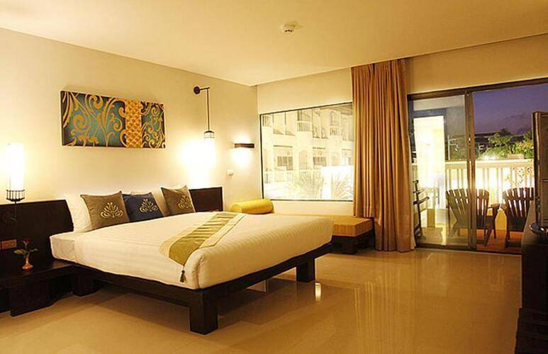 Palmyra Patong Resort