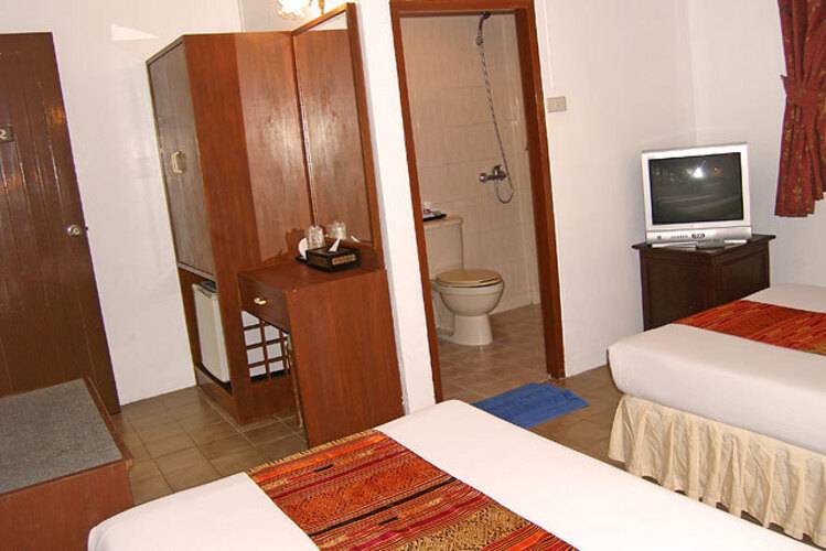 Golden Sand Inn
