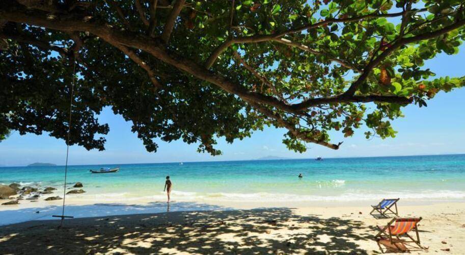 Phi Phi Relax Beach Resort