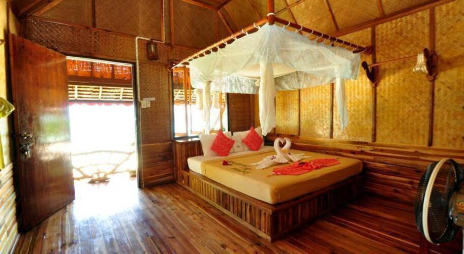 Phi Phi Relax Beach Resort