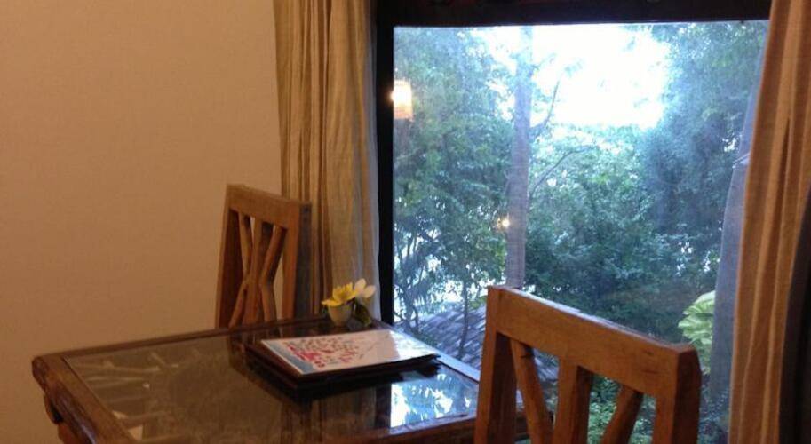 Baan Hin Sai Resort & Spa