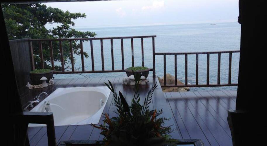 Baan Hin Sai Resort & Spa