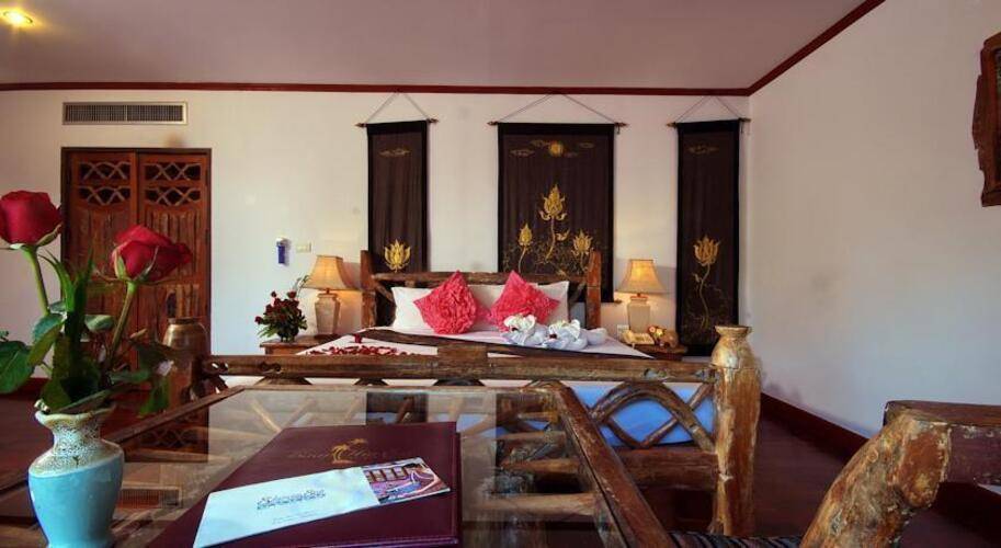 Baan Hin Sai Resort & Spa