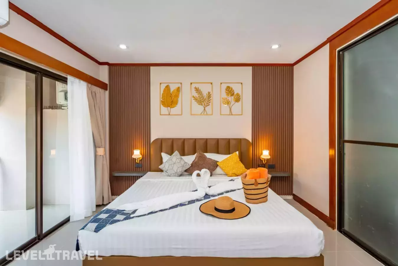 Outdoor Inn Kata Hotel