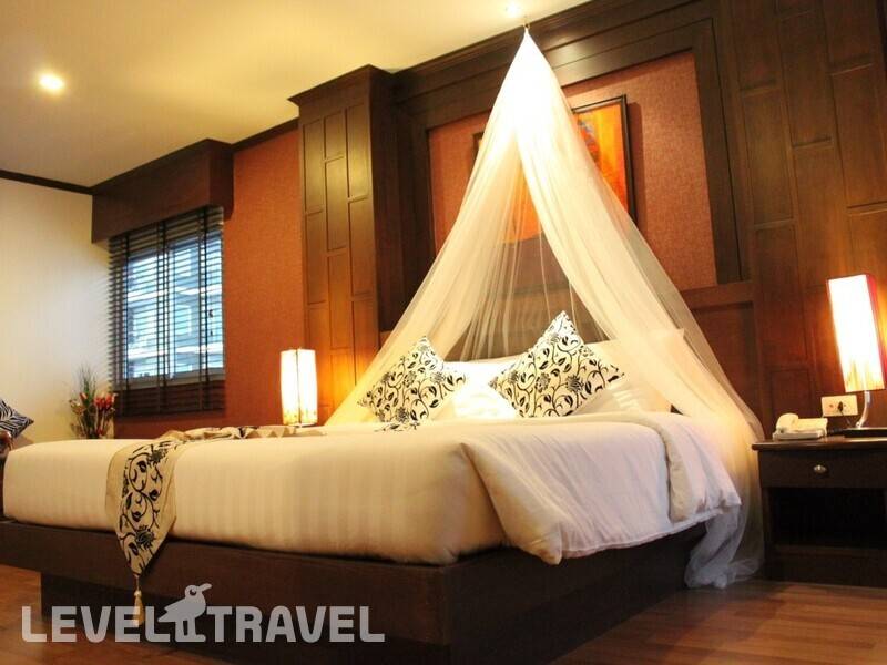 Фотография Hemingways Hotel