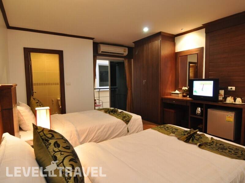 Фотография Hemingways Hotel